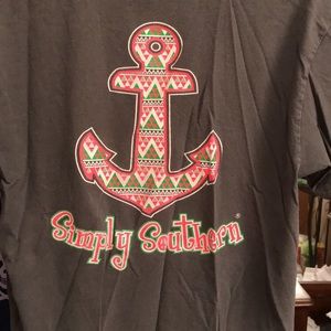 Women’s Large Simply Southern Shirt